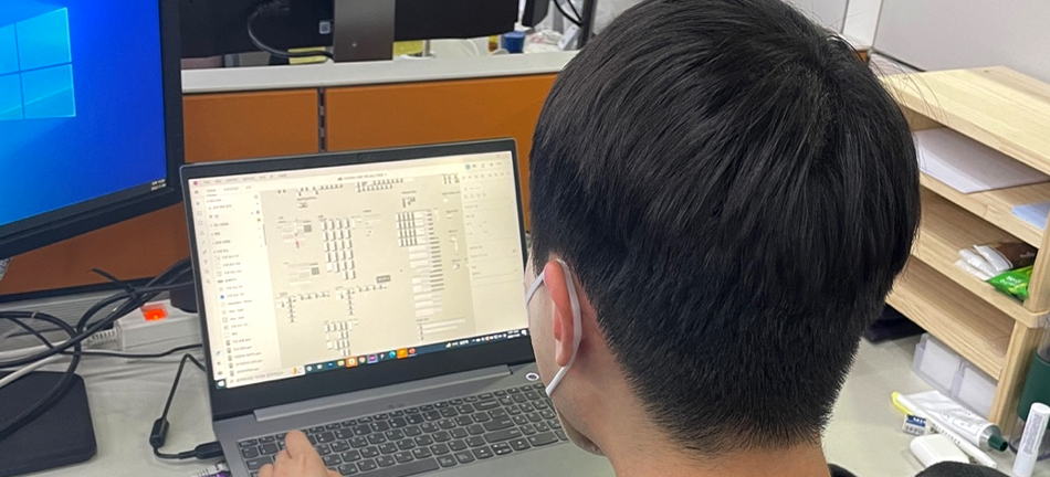 디지털디자인 UI/UX 반응형 웹디자인 & 웹퍼블리셔(디자인&코딩) 양성과정 1